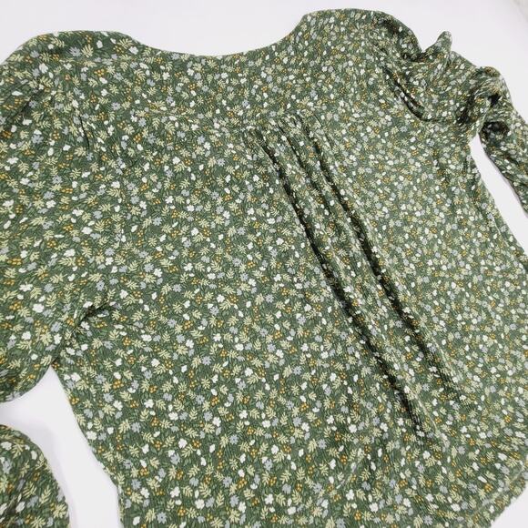 Garnet Hill Clio Button-Up Blouse Green Floral Lightweight V-Neck Size 12 - Picture 7 of 12